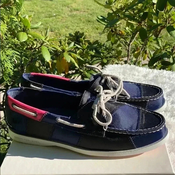 Sperry  Navy Women's Authentic Original Bo… - Picture 6 of 7